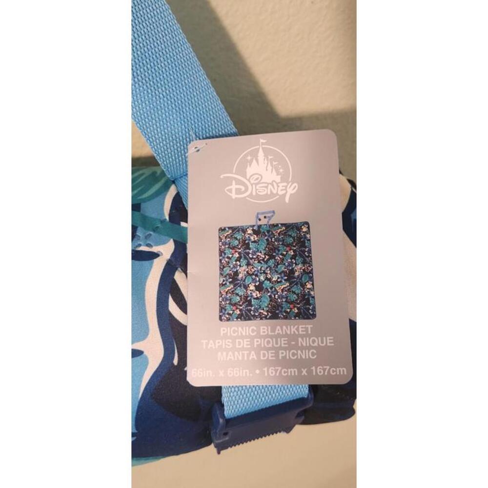 Disney‎ Rolled Picnic Blanket NWT